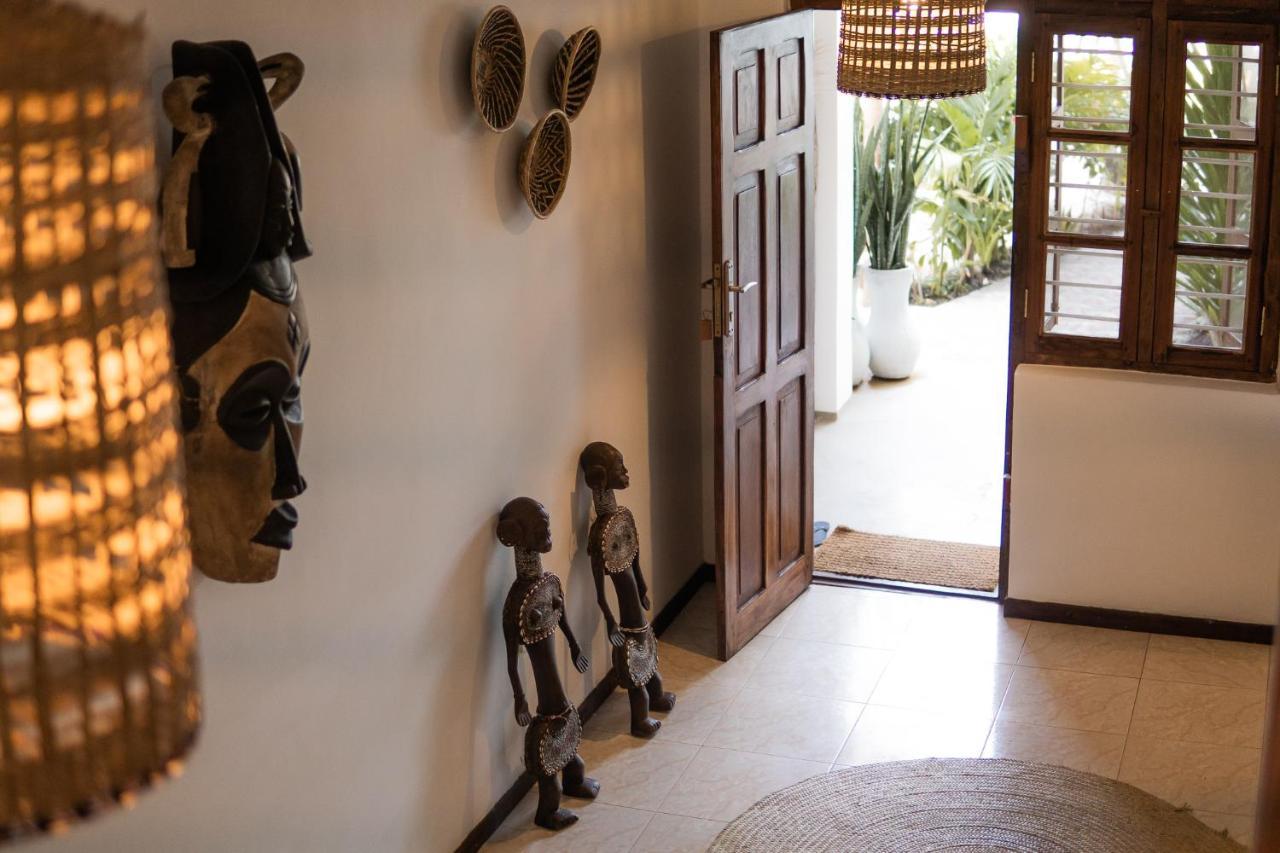 Kima Serviced Beach House & Suites Bwejuu Exteriör bild