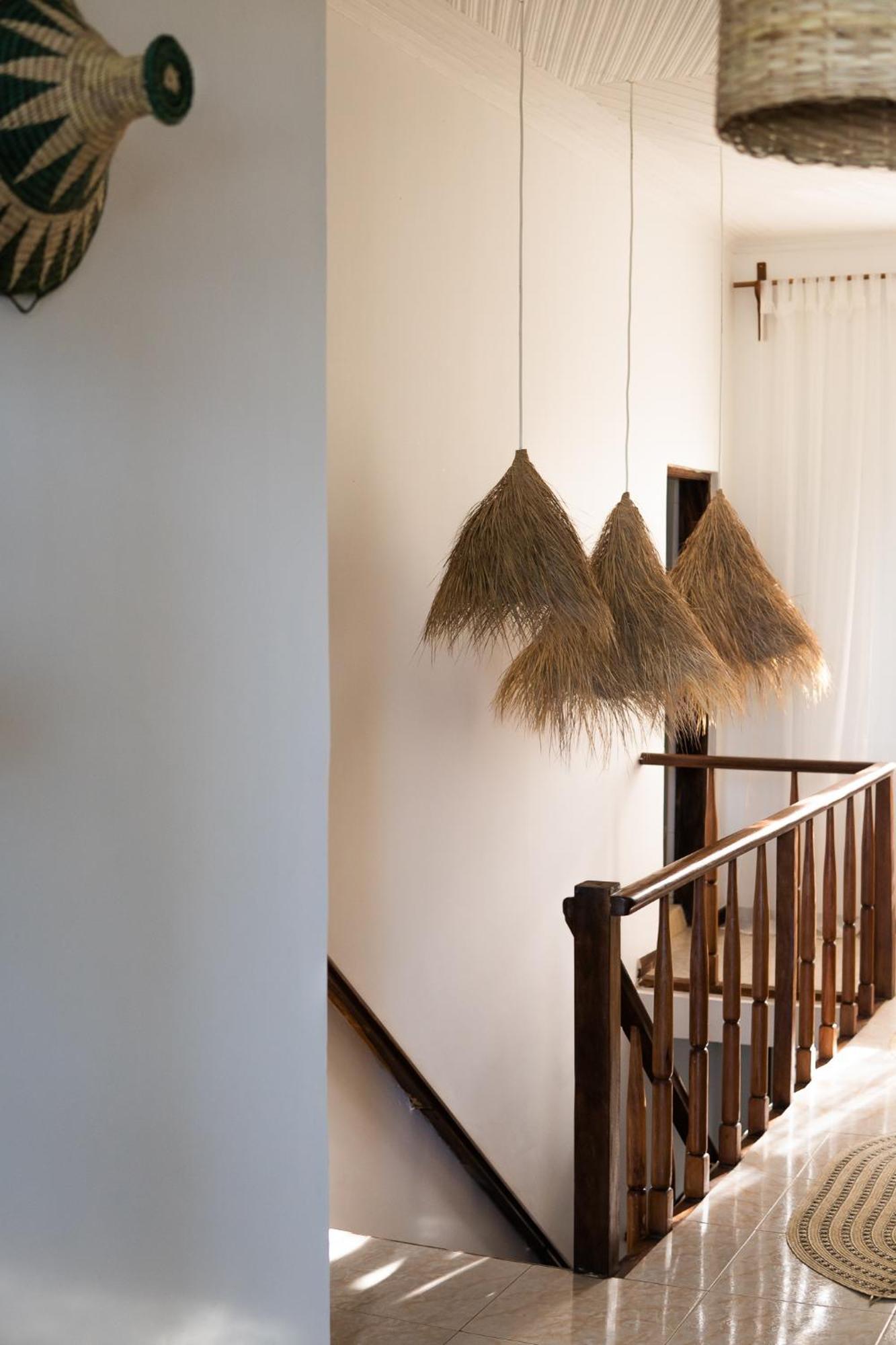 Kima Serviced Beach House & Suites Bwejuu Exteriör bild